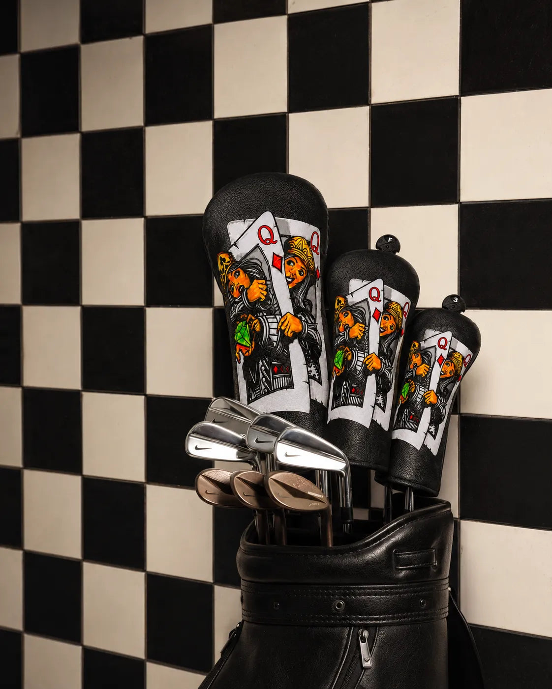 DAZE Double Down Queen Golf Headcover